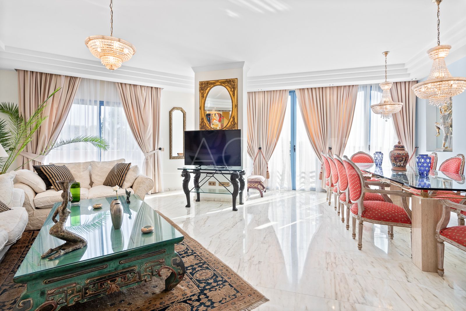 Se vende atico duplex de 5 bedrooms in Torrequebrada