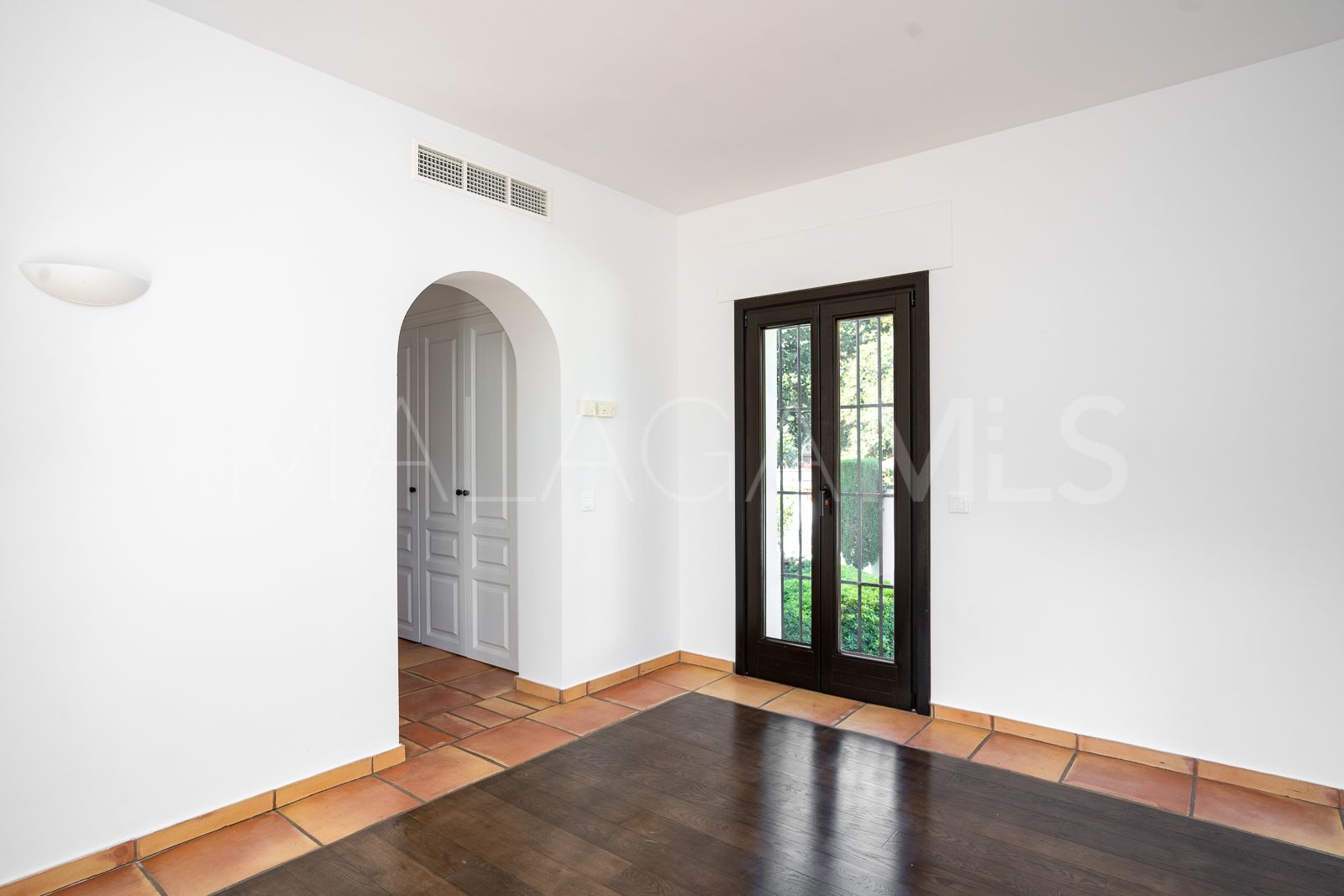 Haus for sale in Casasola