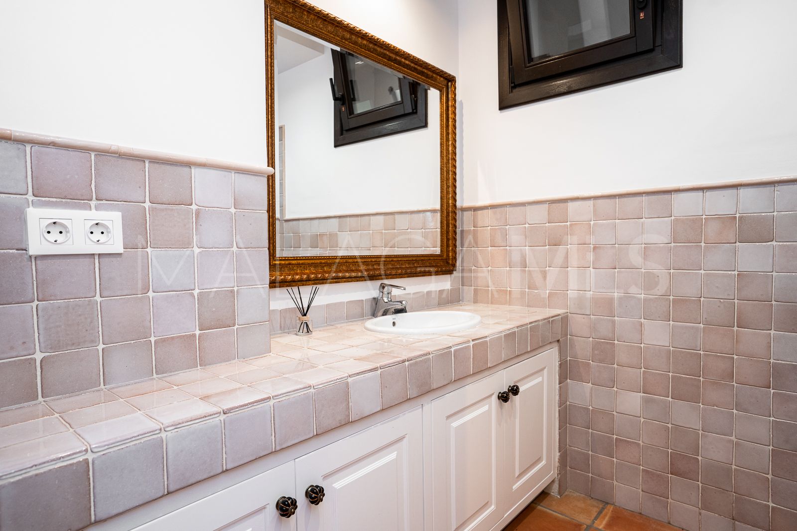 Haus for sale in Casasola