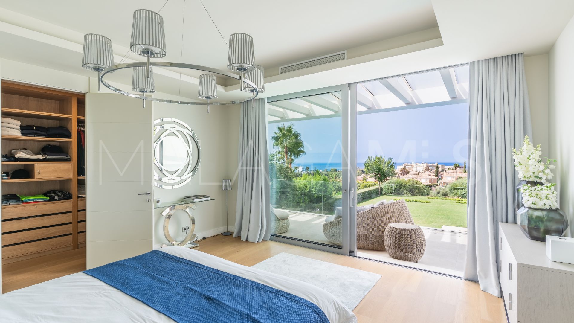 Villa for sale in Santa Clara