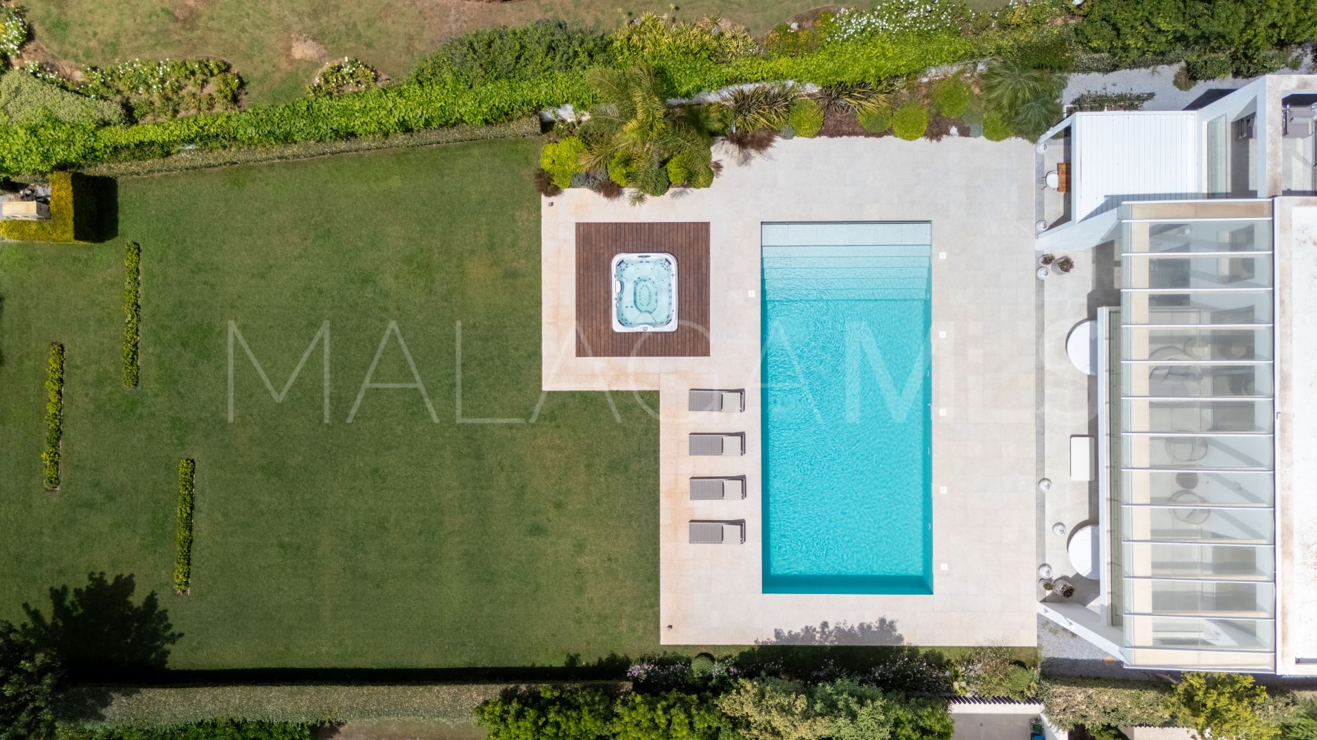Villa for sale in Santa Clara