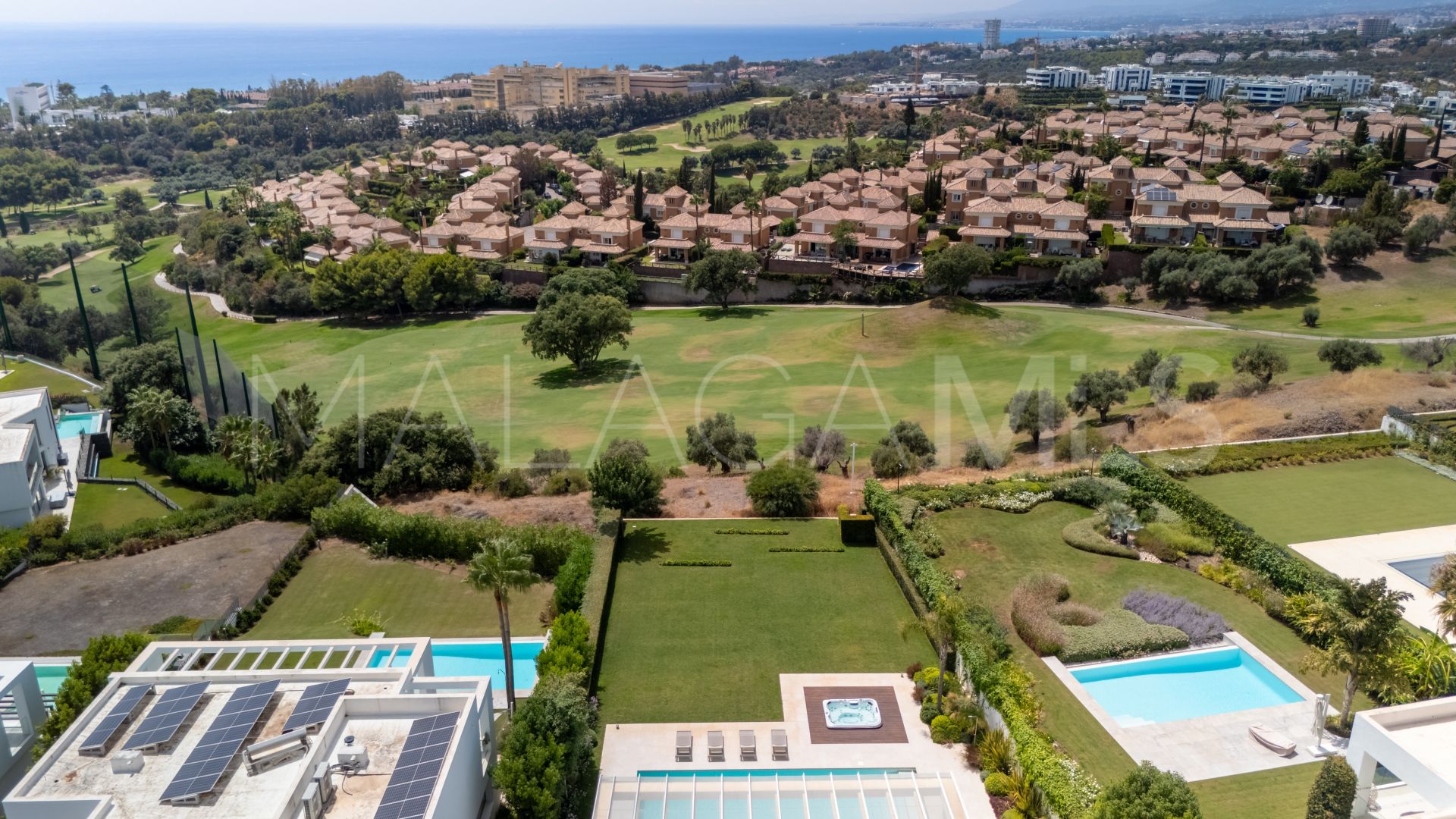 Villa for sale in Santa Clara