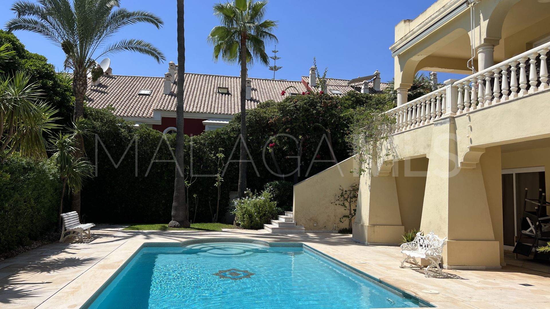 Villa a la venta with 4 bedrooms in Bahia de Marbella