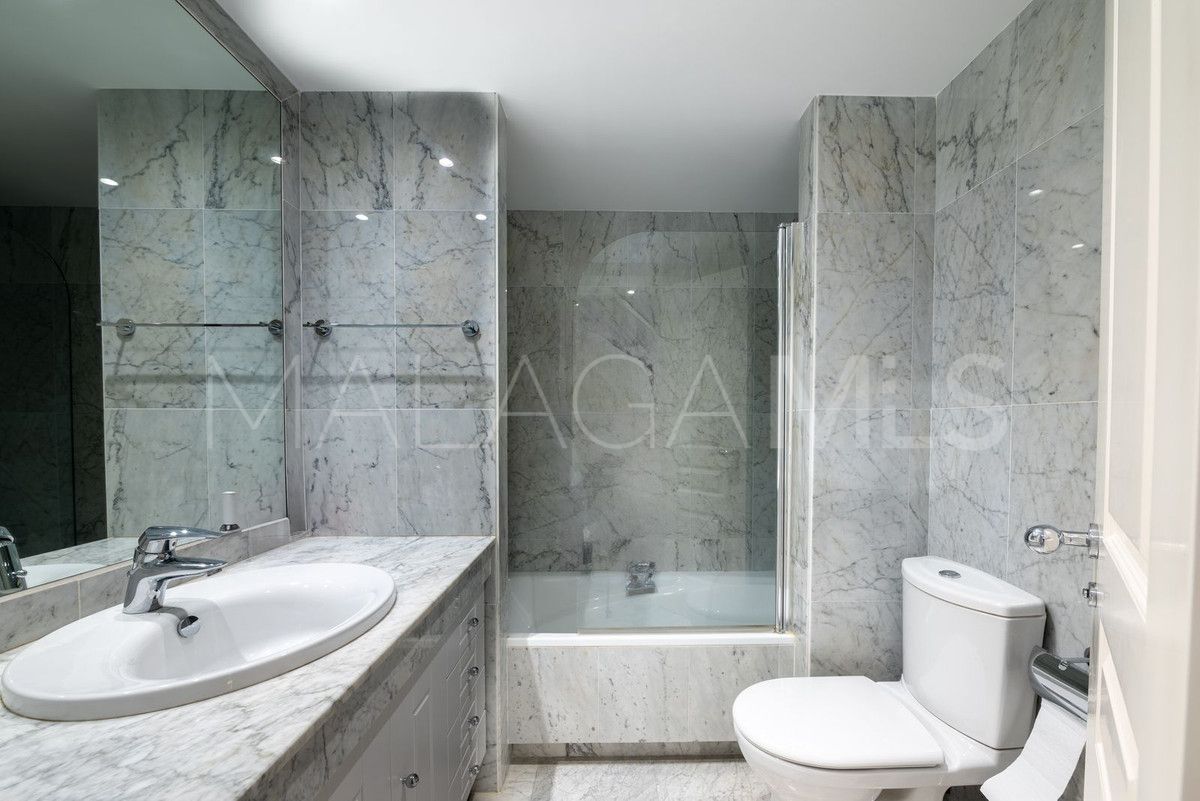 Appartement rez de chaussée for sale in Marbella - Puerto Banus
