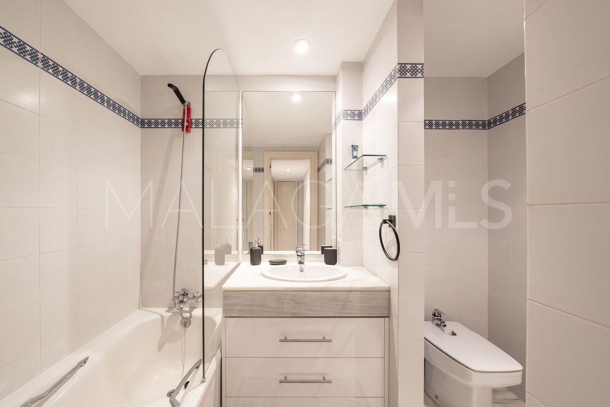Lägenhet for sale in Marbella City