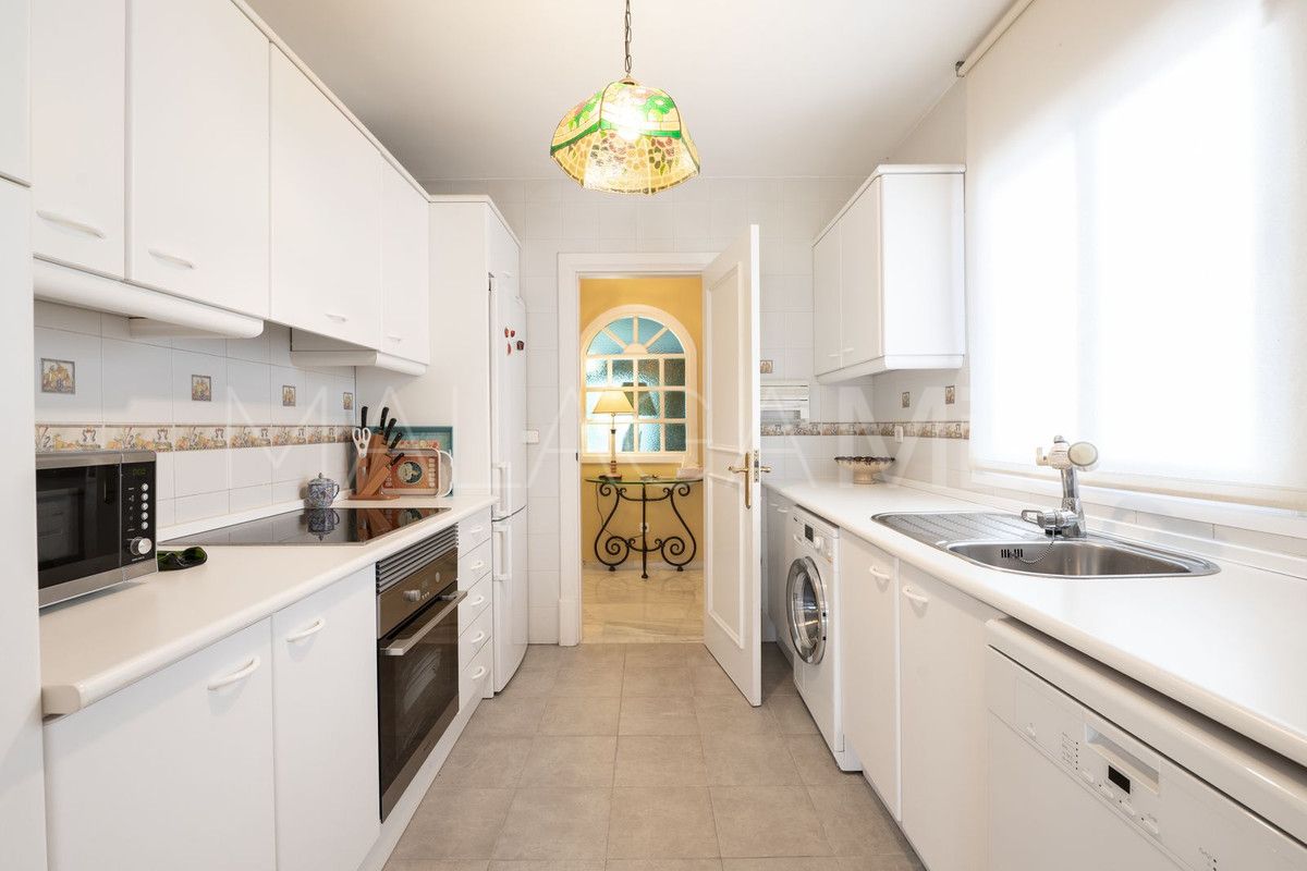 Lägenhet for sale in Marbella City