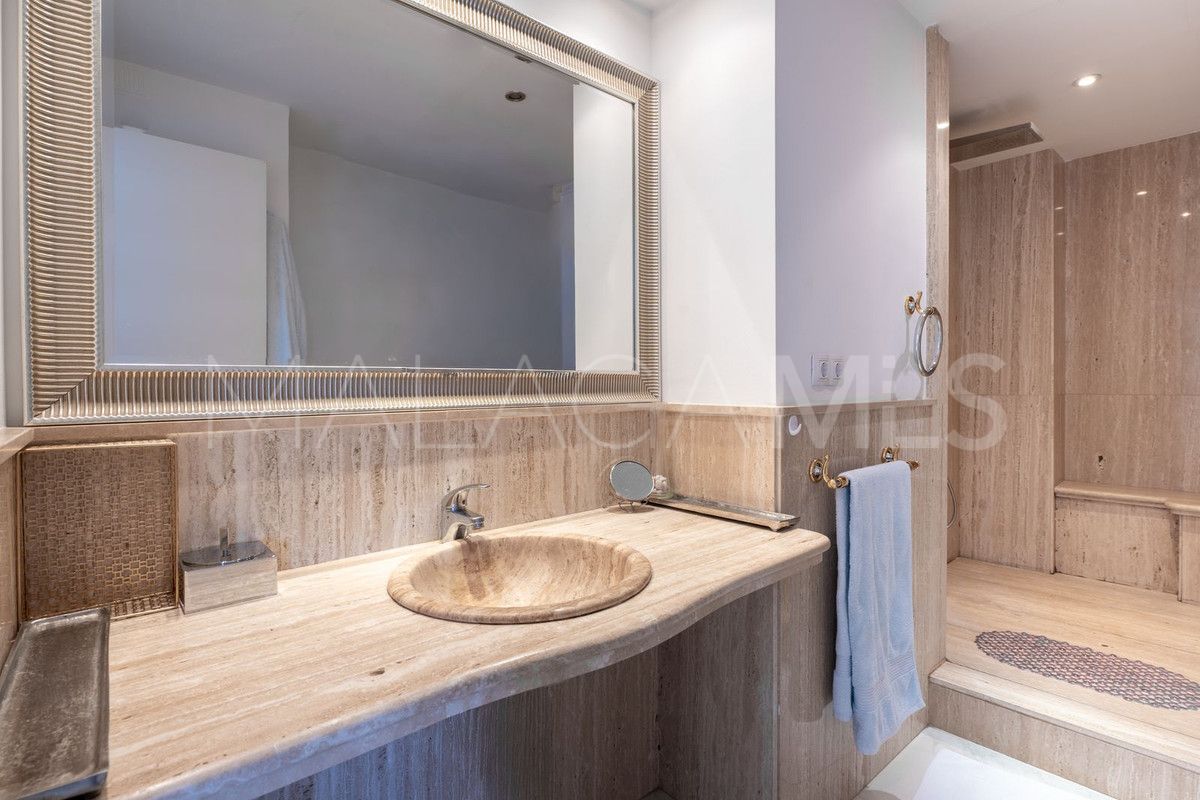 Lägenhet for sale in Marbella City