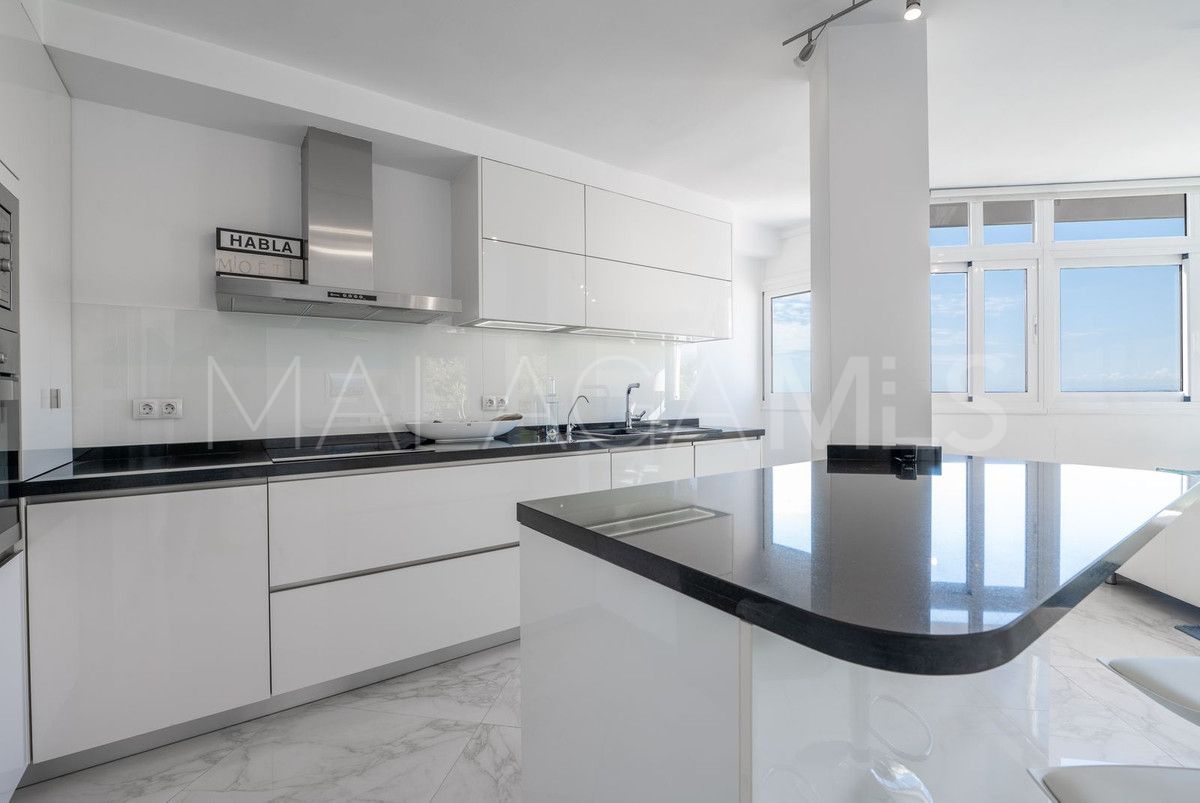 Lägenhet for sale in Marbella City