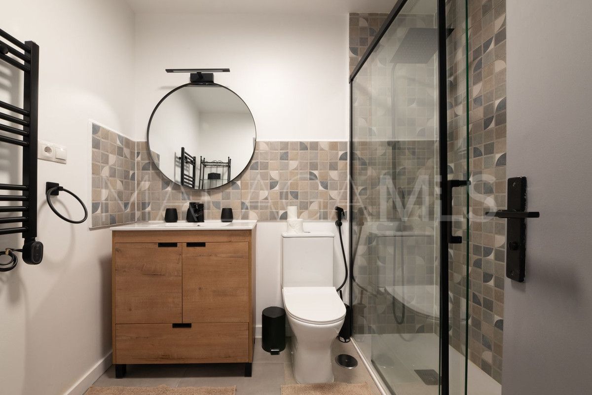 Town house in Las Chapas for sale