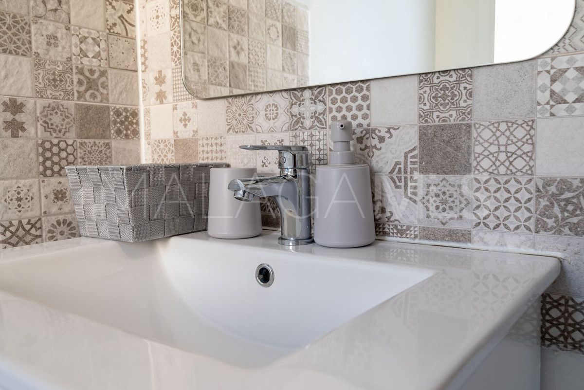 Town house in Las Chapas for sale