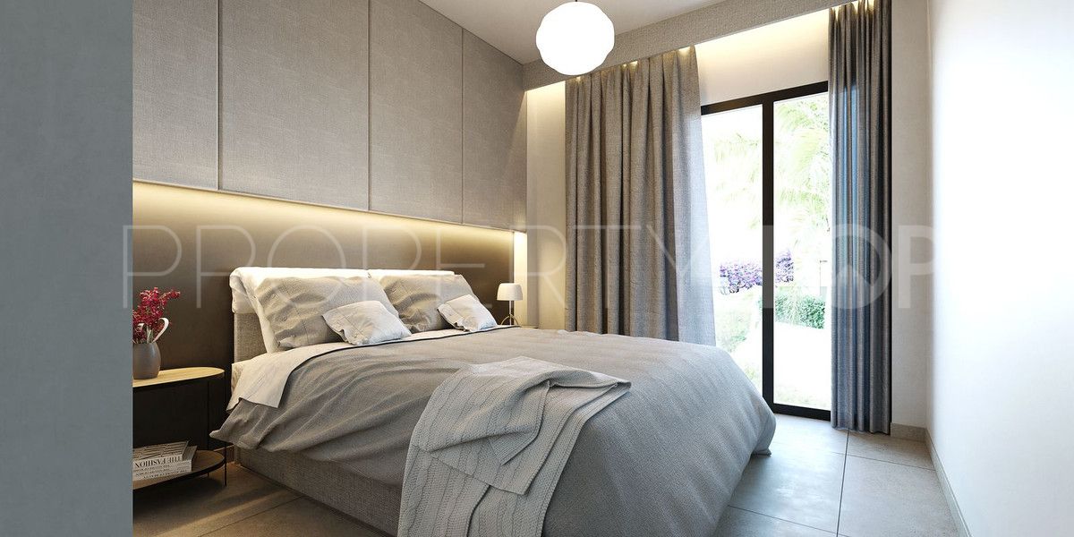 3 bedrooms ground floor apartment in Estepona for sale
