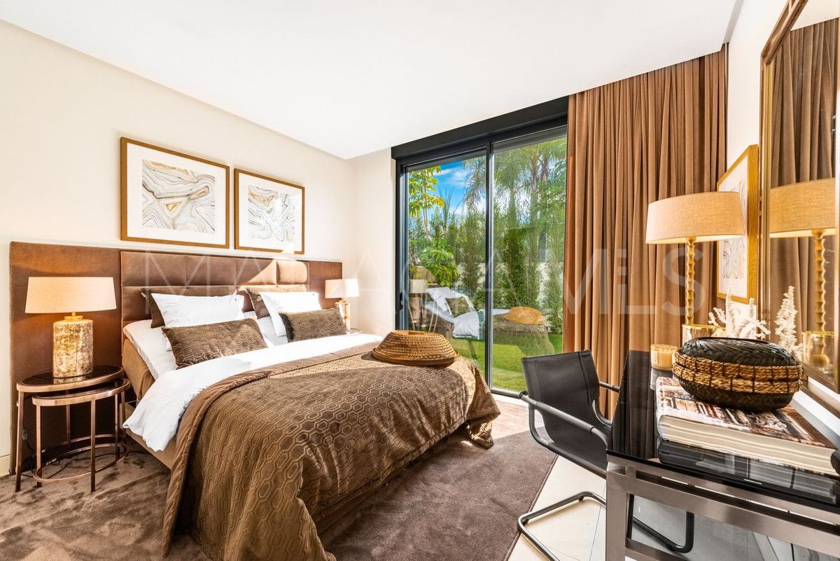 Marbella Golden Mile, villa de 5 bedrooms for sale