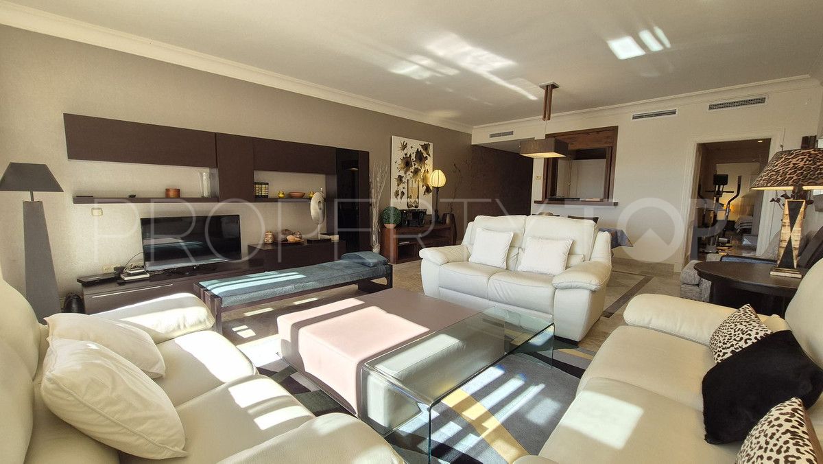 Apartment for sale in Nueva Andalucia