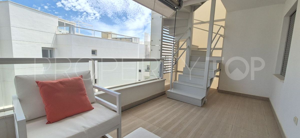 Apartamento con 3 dormitorios a la venta en San Pedro de Alcantara