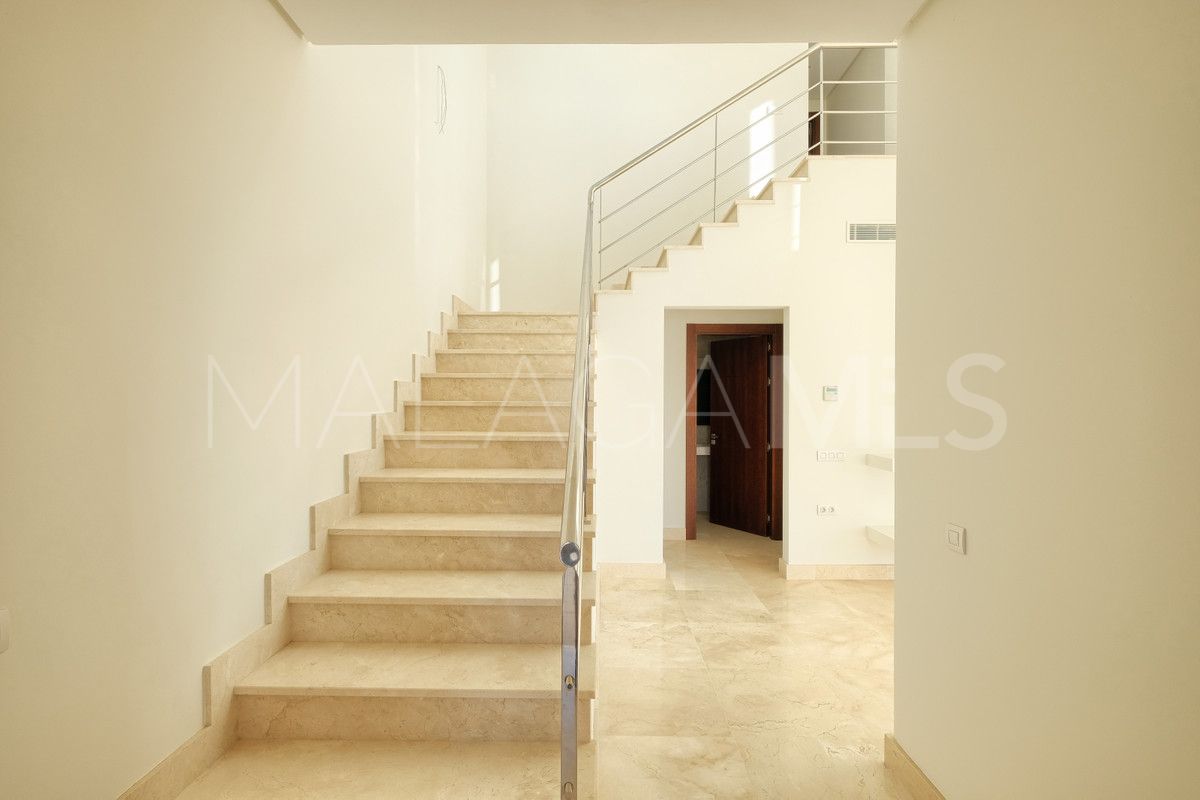 Villa for sale in Benahavis