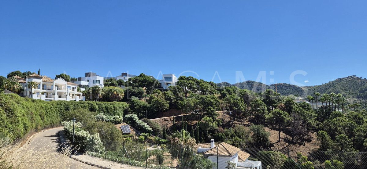 Villa for sale in Benahavis