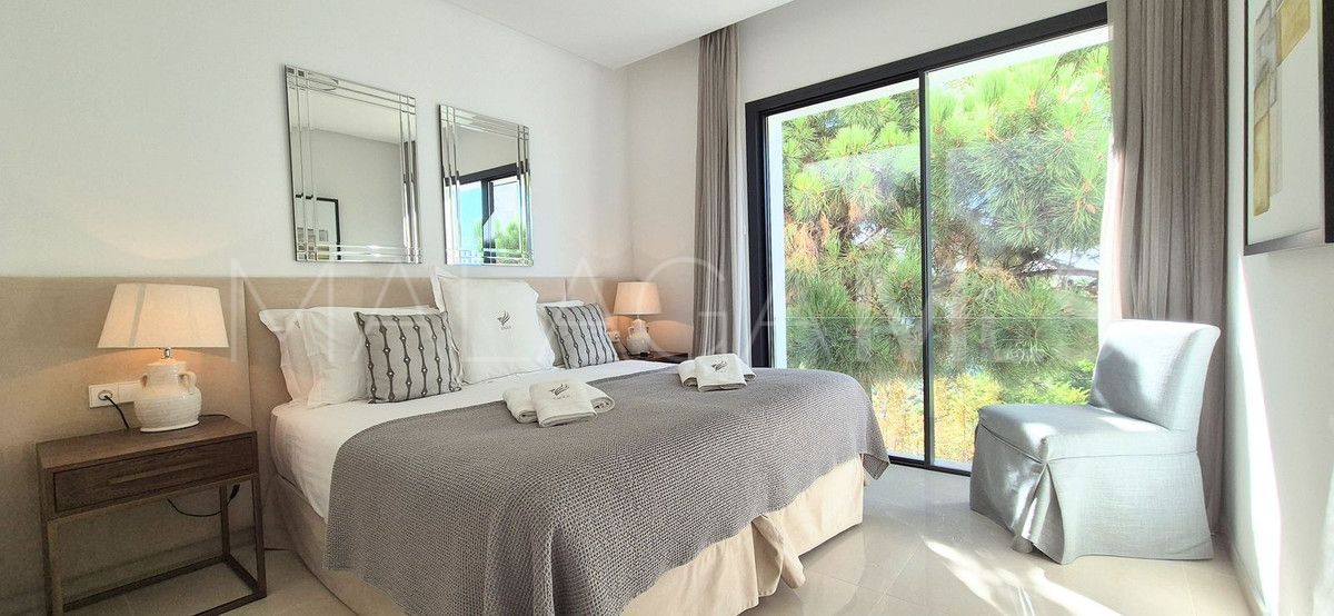 Villa for sale in Benahavis