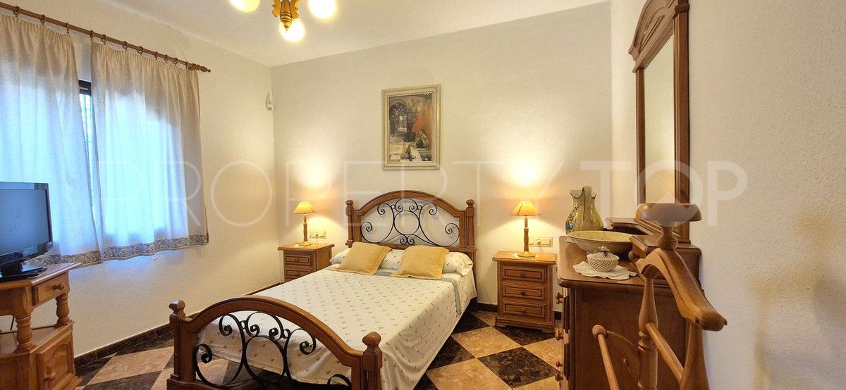 Villa en venta de 4 dormitorios en Marbella Ciudad