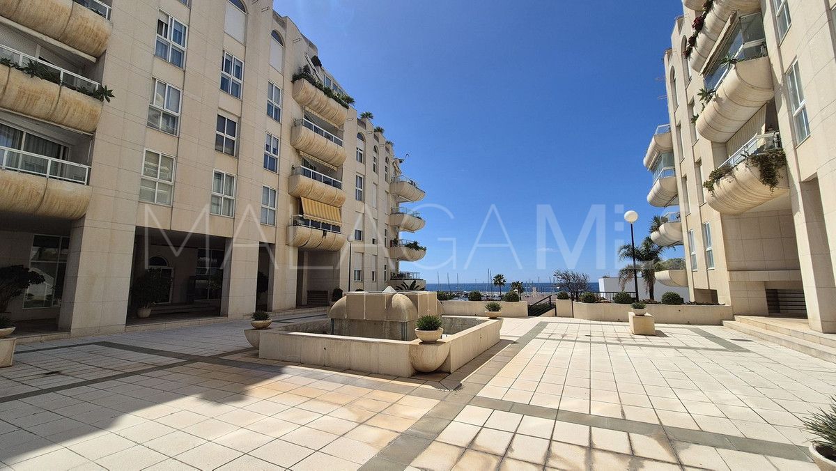 Apartamento for sale in Marbella Ciudad with 2 bedrooms