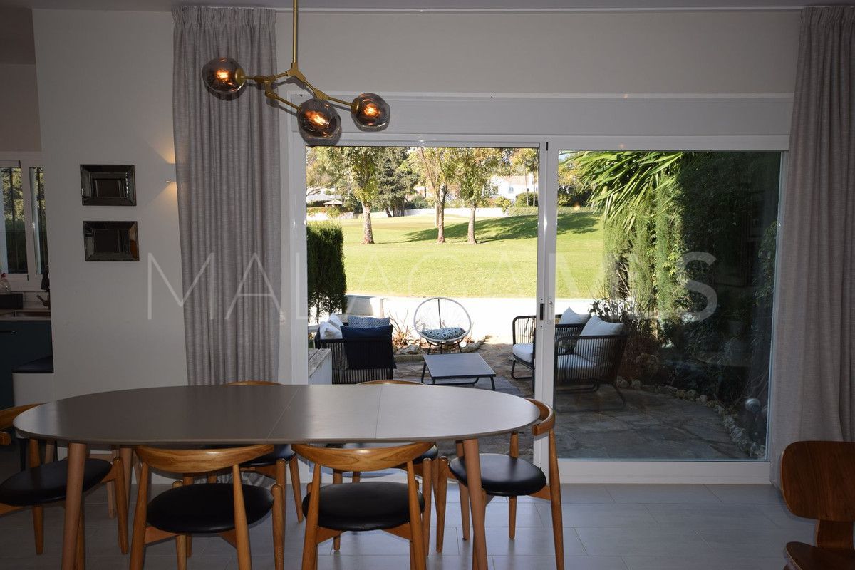 For sale Nueva Andalucia town house with 3 bedrooms