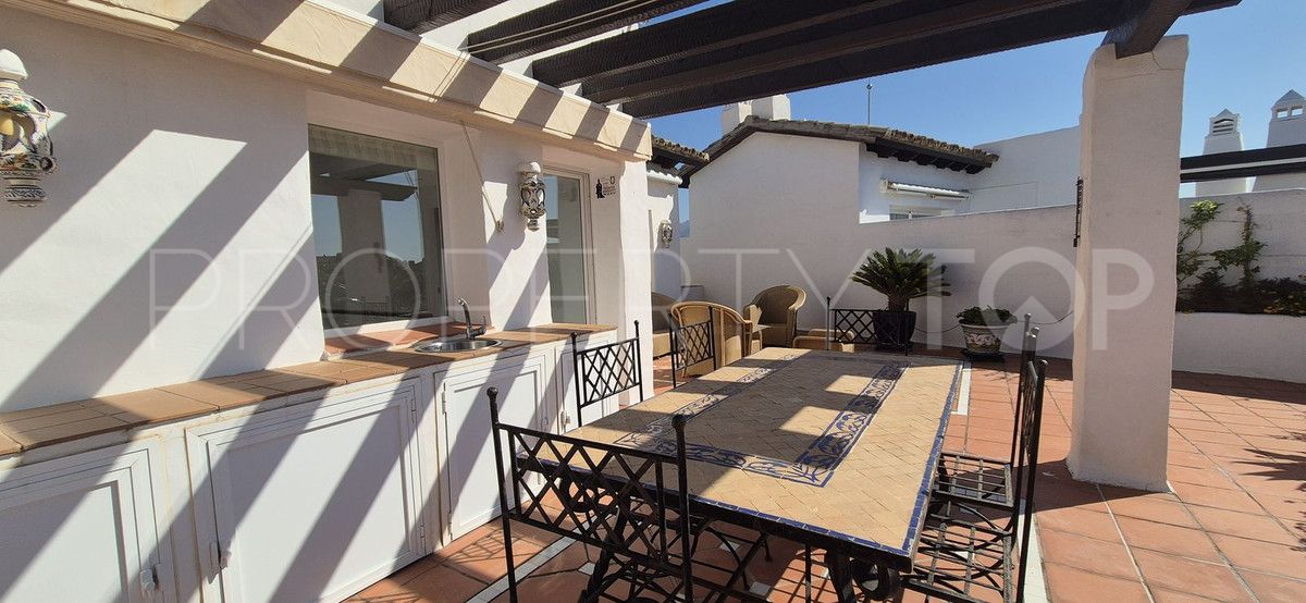 Se vende apartamento en Marbella Ciudad con 3 dormitorios