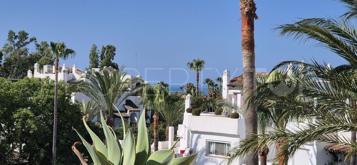 For sale apartment in Marbella City with 3 bedrooms