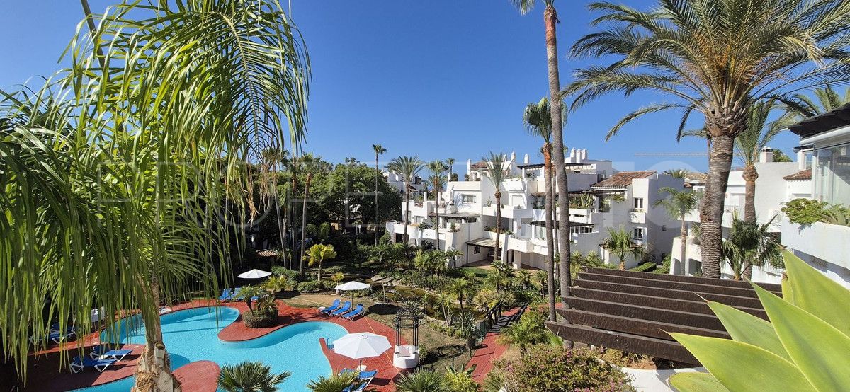 For sale apartment in Marbella City with 3 bedrooms