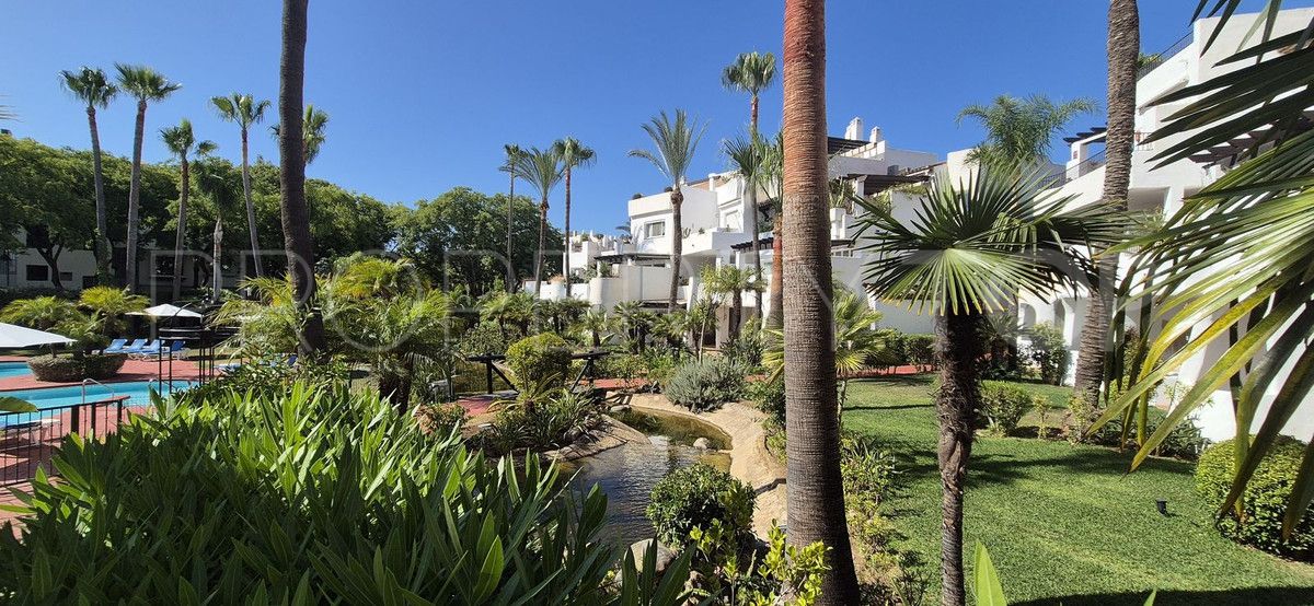 Se vende apartamento en Marbella Ciudad con 3 dormitorios