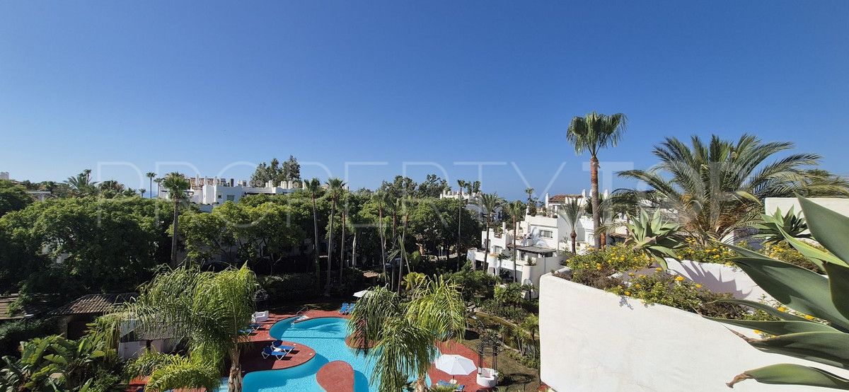 For sale apartment in Marbella City with 3 bedrooms