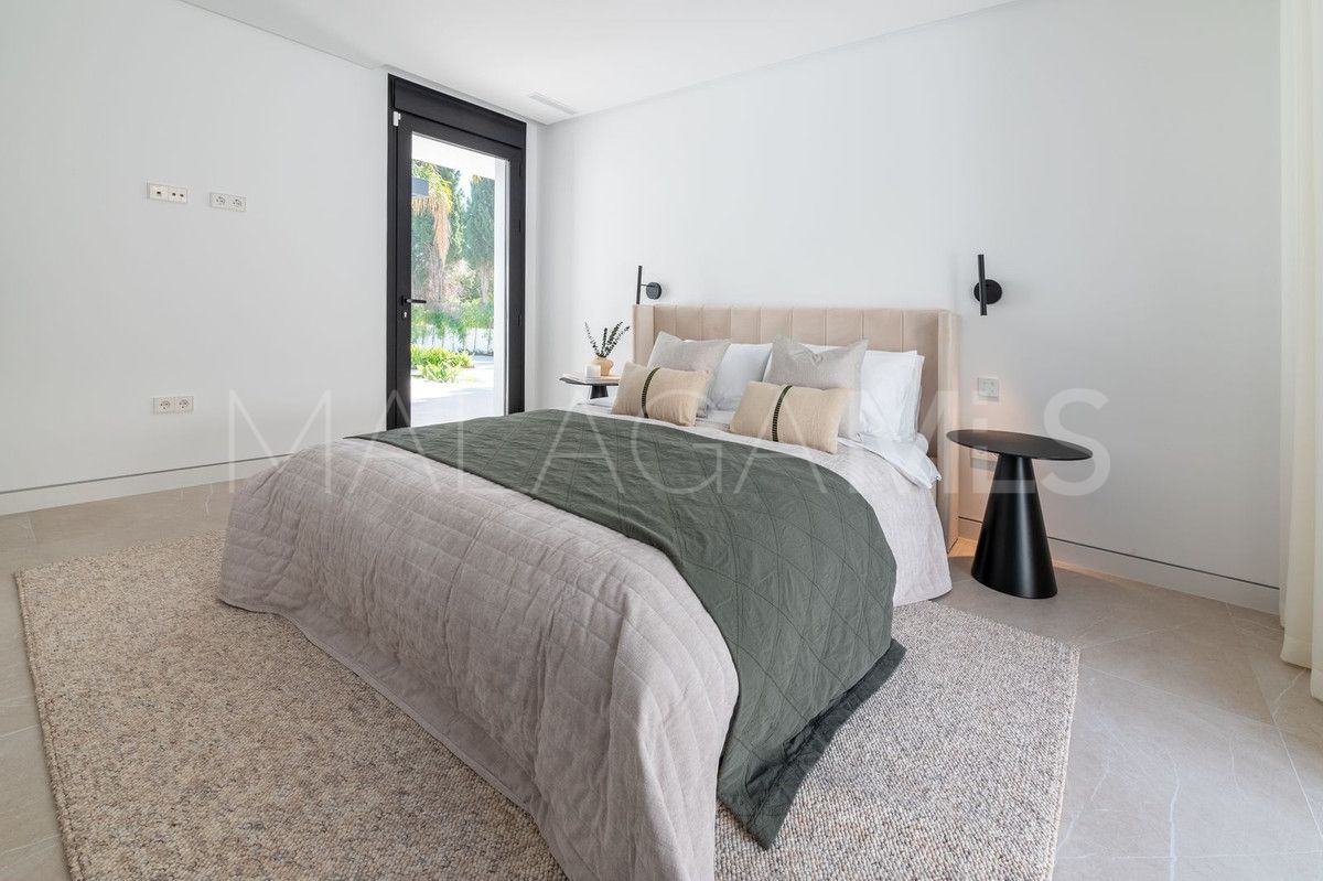 For sale villa in El Paraiso