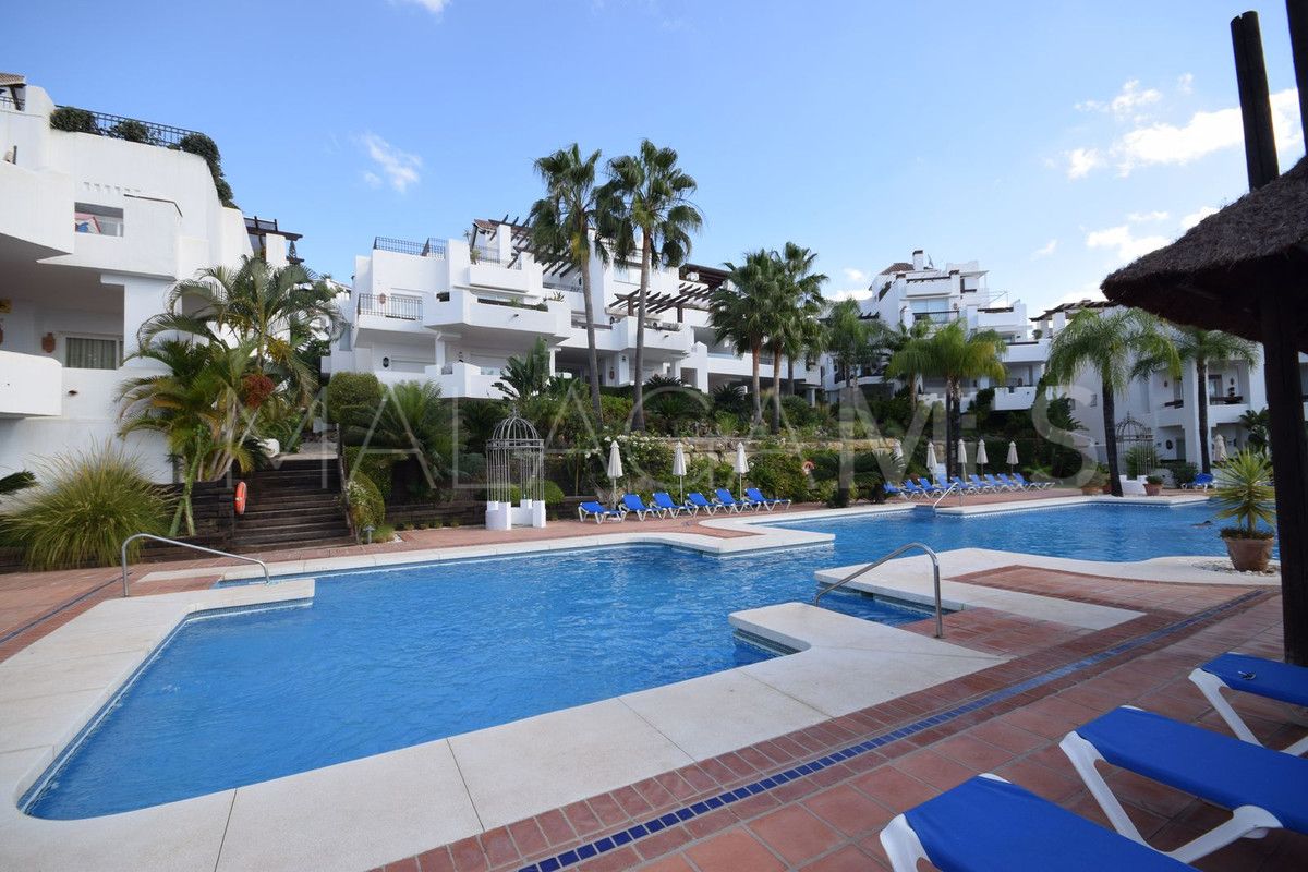 Markplanslägenhet for sale in Nueva Andalucia