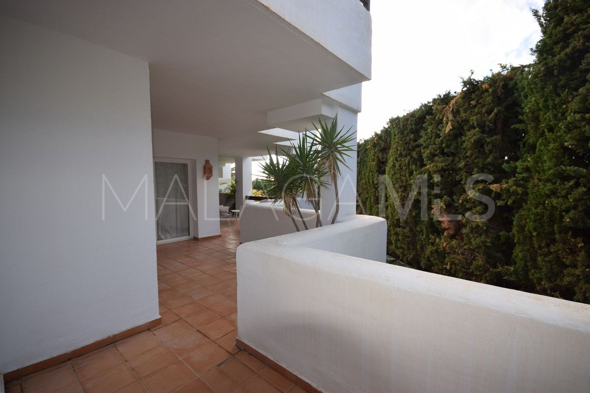 Markplanslägenhet for sale in Nueva Andalucia