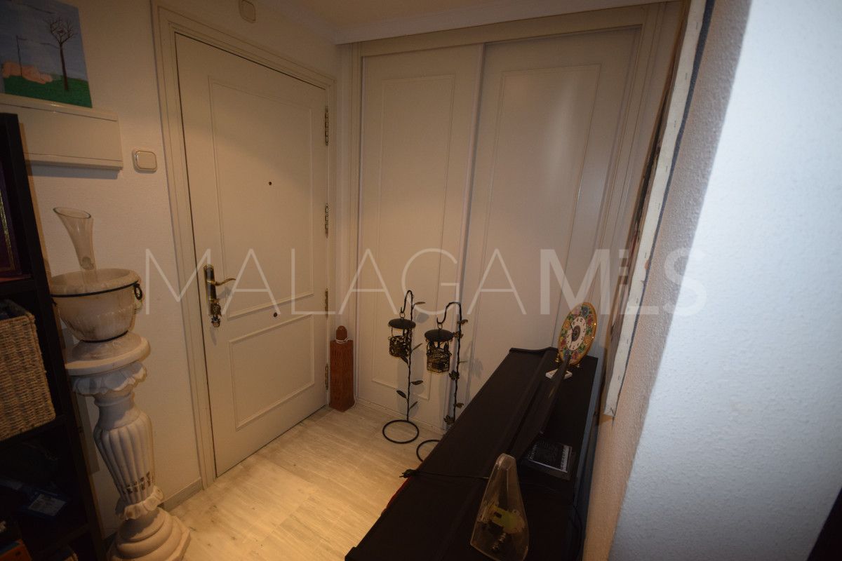 Buy apartamento planta baja de 3 bedrooms in Marbella Ciudad