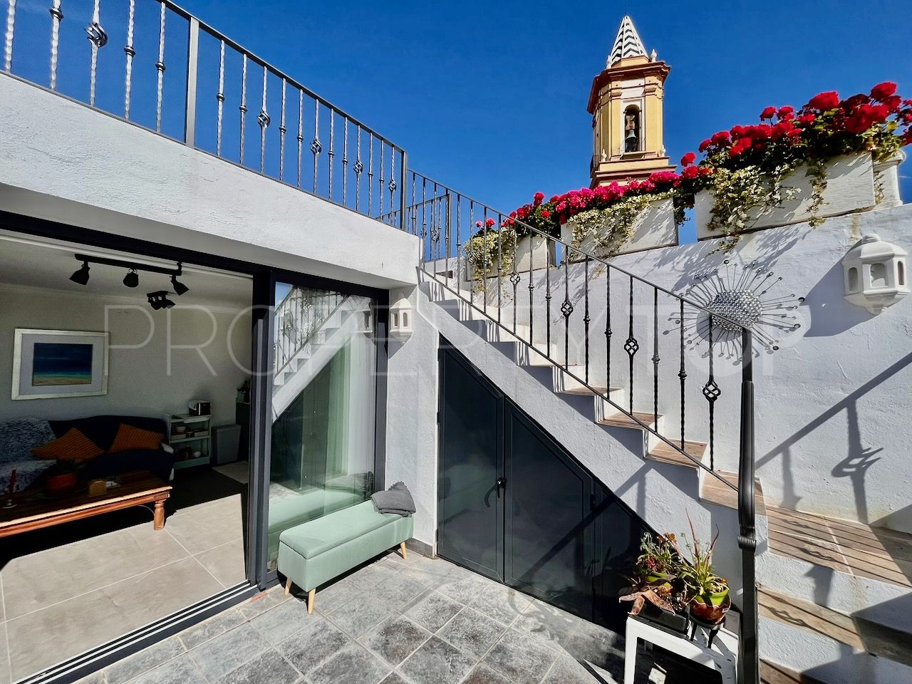 Comprar adosado con 3 dormitorios en Estepona Casco Antiguo