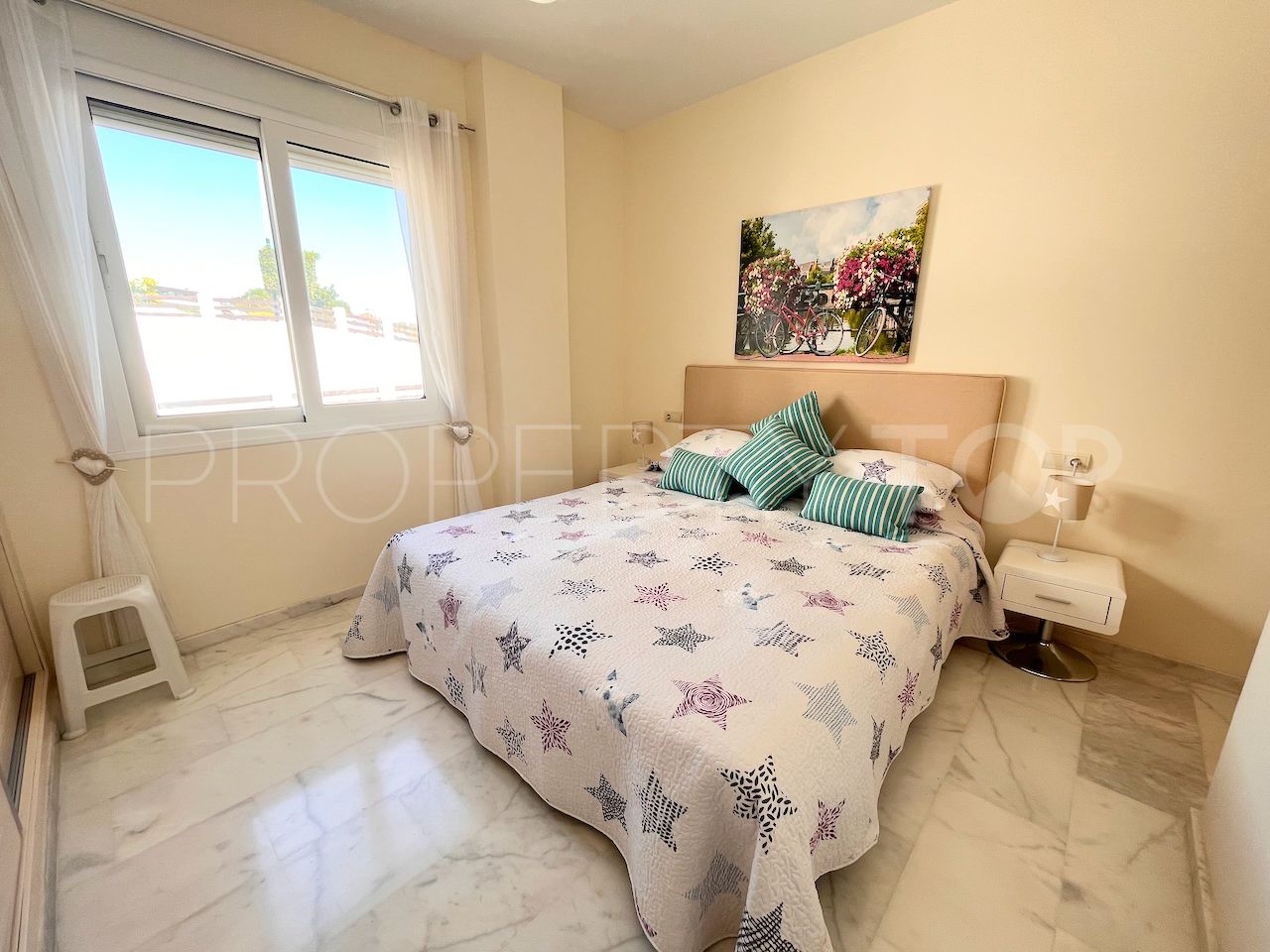 Apartamento con 2 dormitorios en venta en Valle Romano