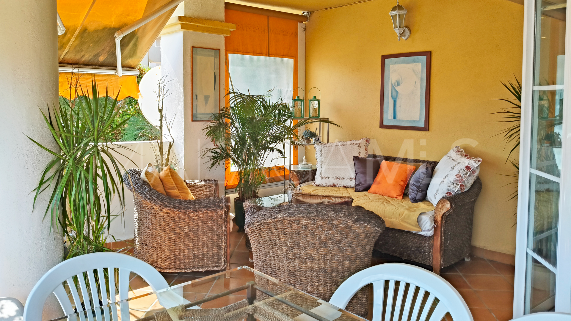 Duplex a la venta in Nueva Andalucia