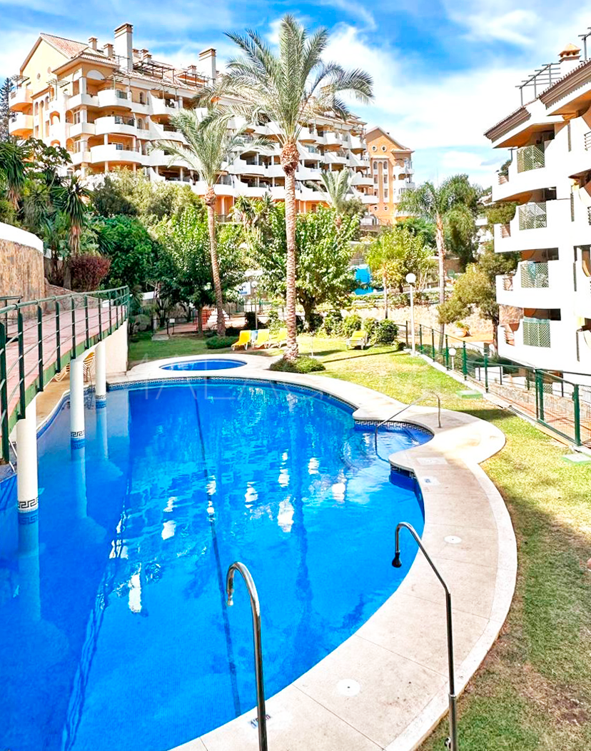 Duplex a la venta in Nueva Andalucia