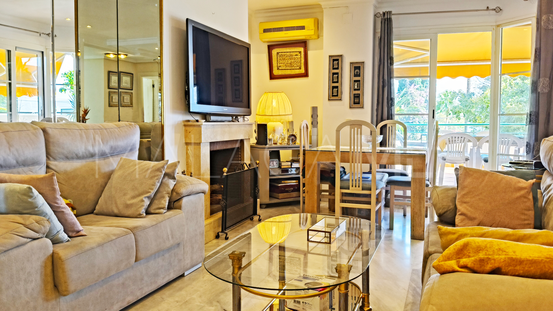 Duplex a la venta in Nueva Andalucia