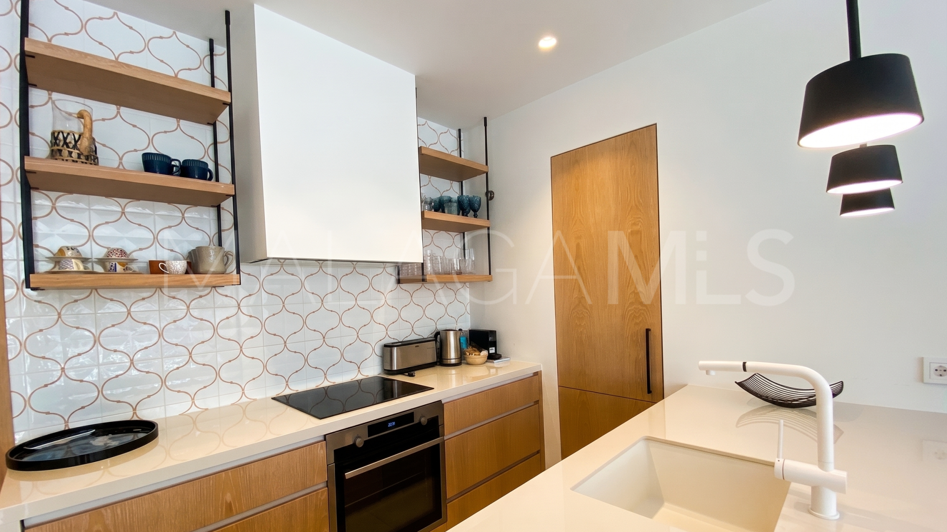 3 bedrooms apartment for sale in Alcazaba
