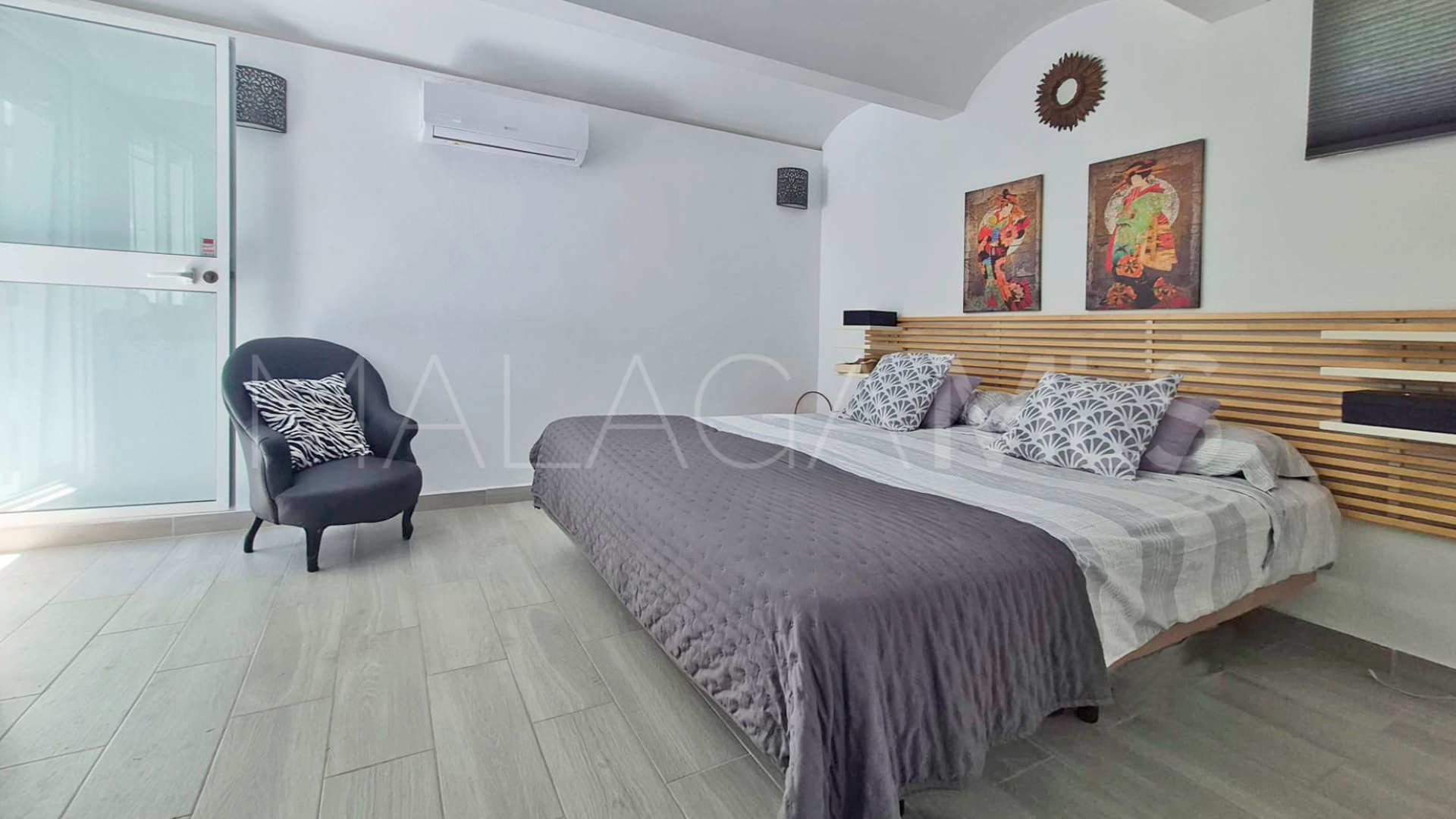 Villa for sale in Bahia Dorada