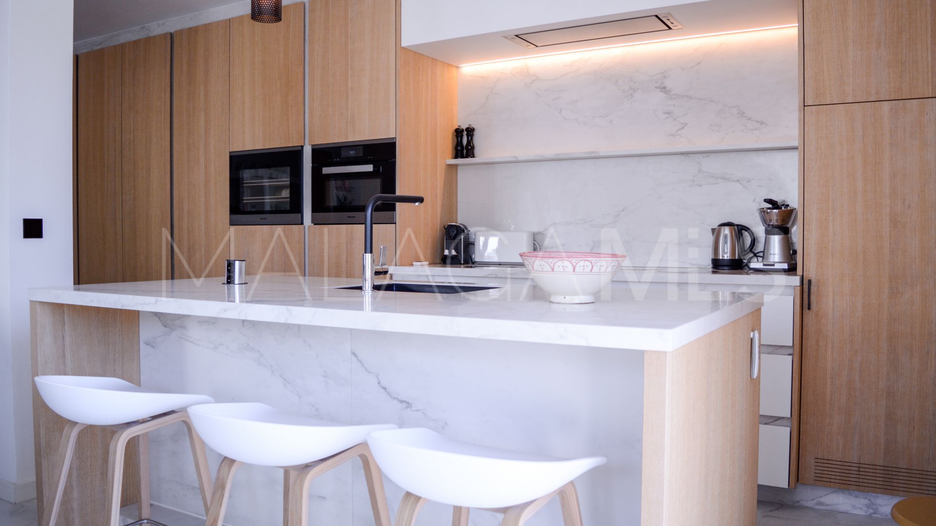 Wohnung for sale in Marbella - Puerto Banus