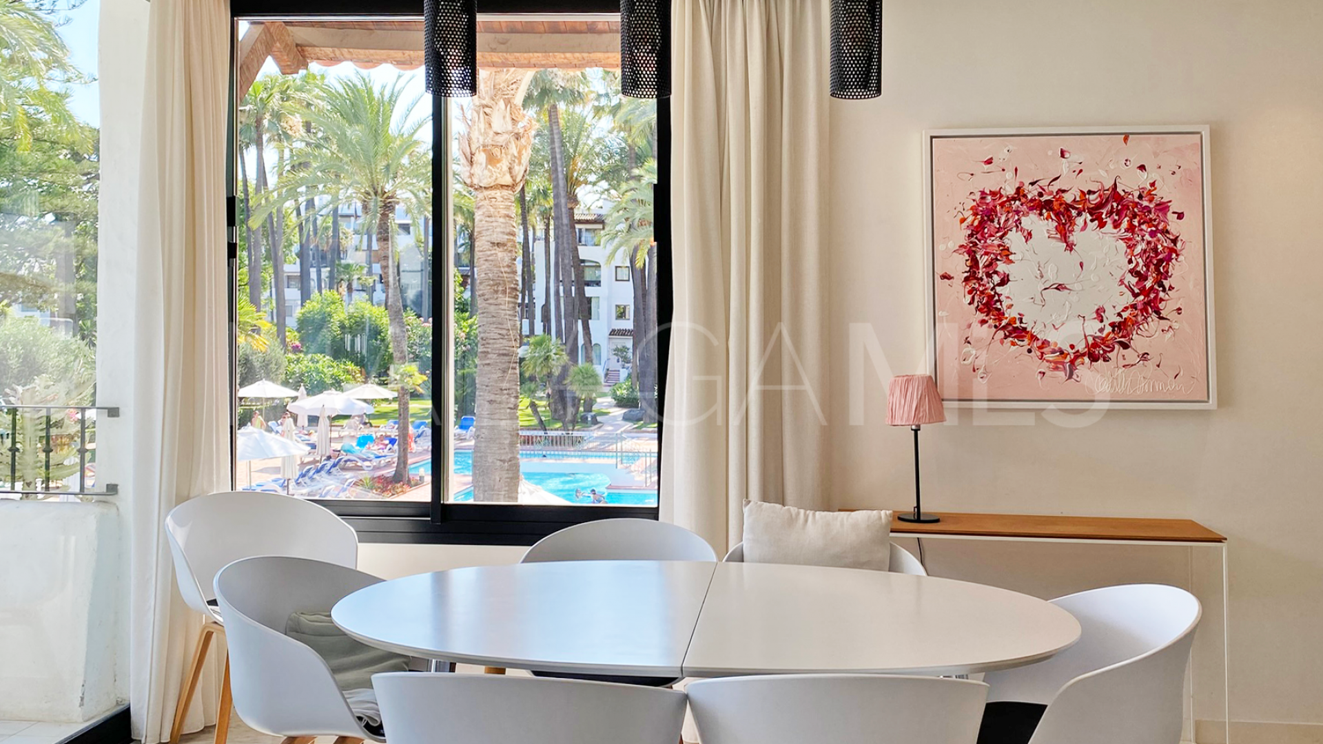 Lägenhet for sale in Marbella - Puerto Banus