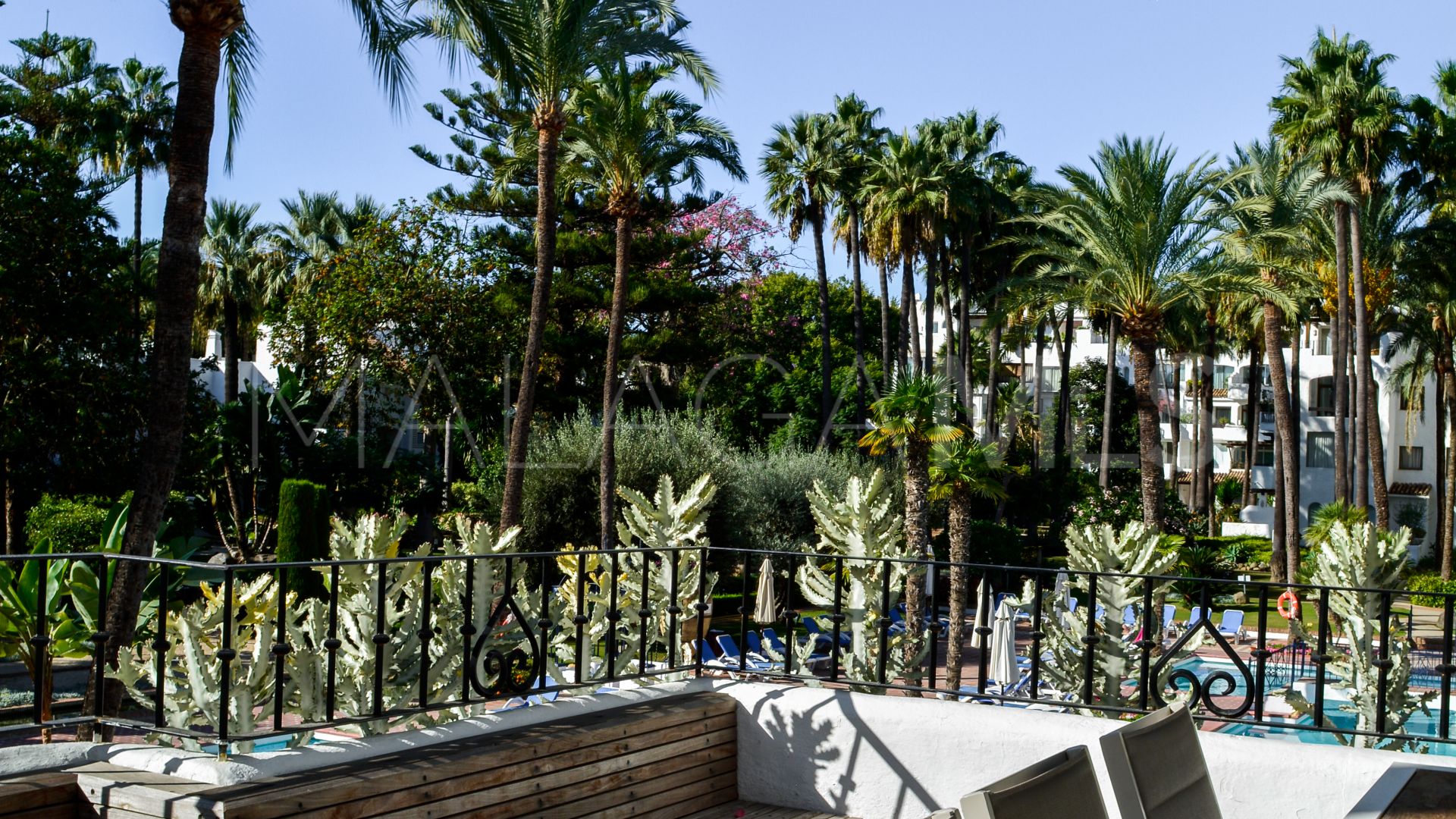 Wohnung for sale in Marbella - Puerto Banus