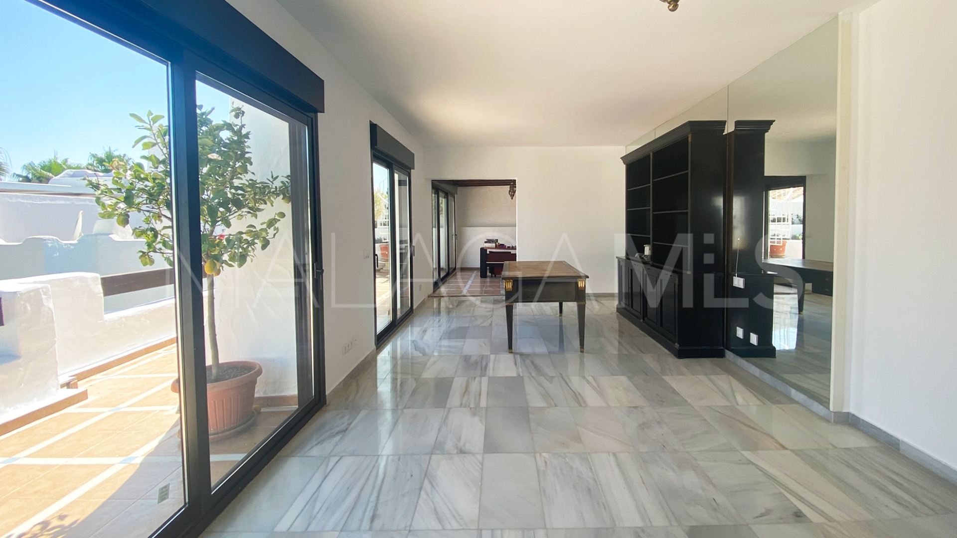 Zweistöckiges penthouse for sale in Marbella - Puerto Banus