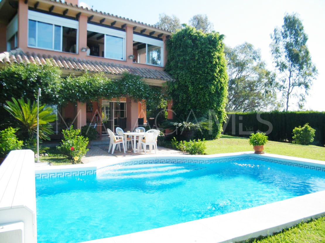 For sale villa in Monte Biarritz