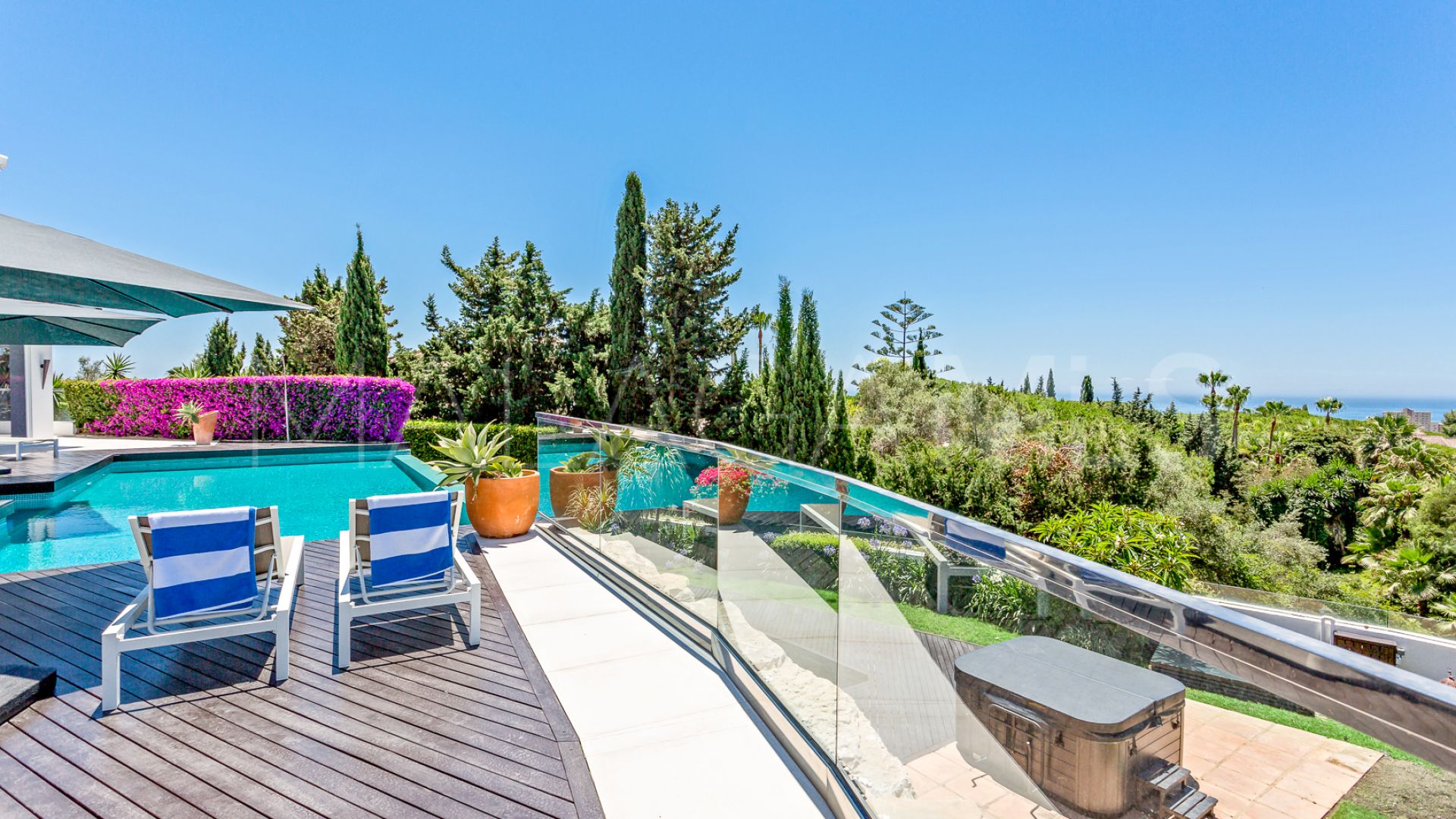 Villa for sale in Hacienda las Chapas