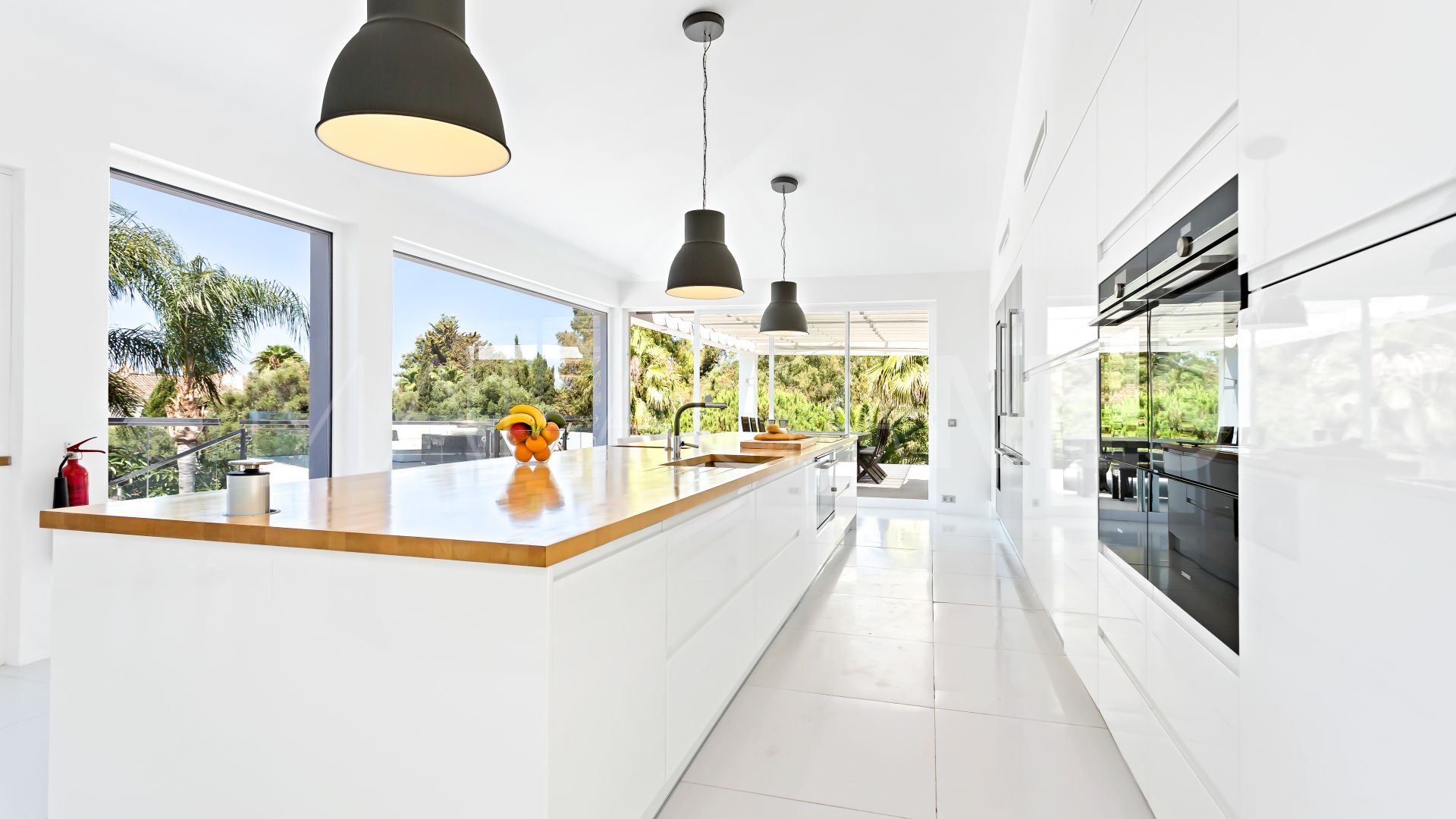 Villa for sale in Hacienda las Chapas