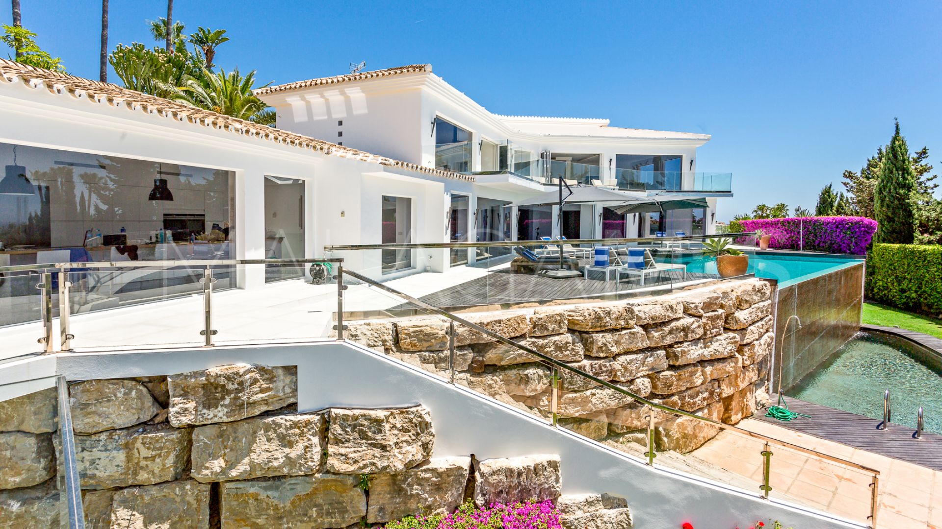Villa for sale in Hacienda las Chapas