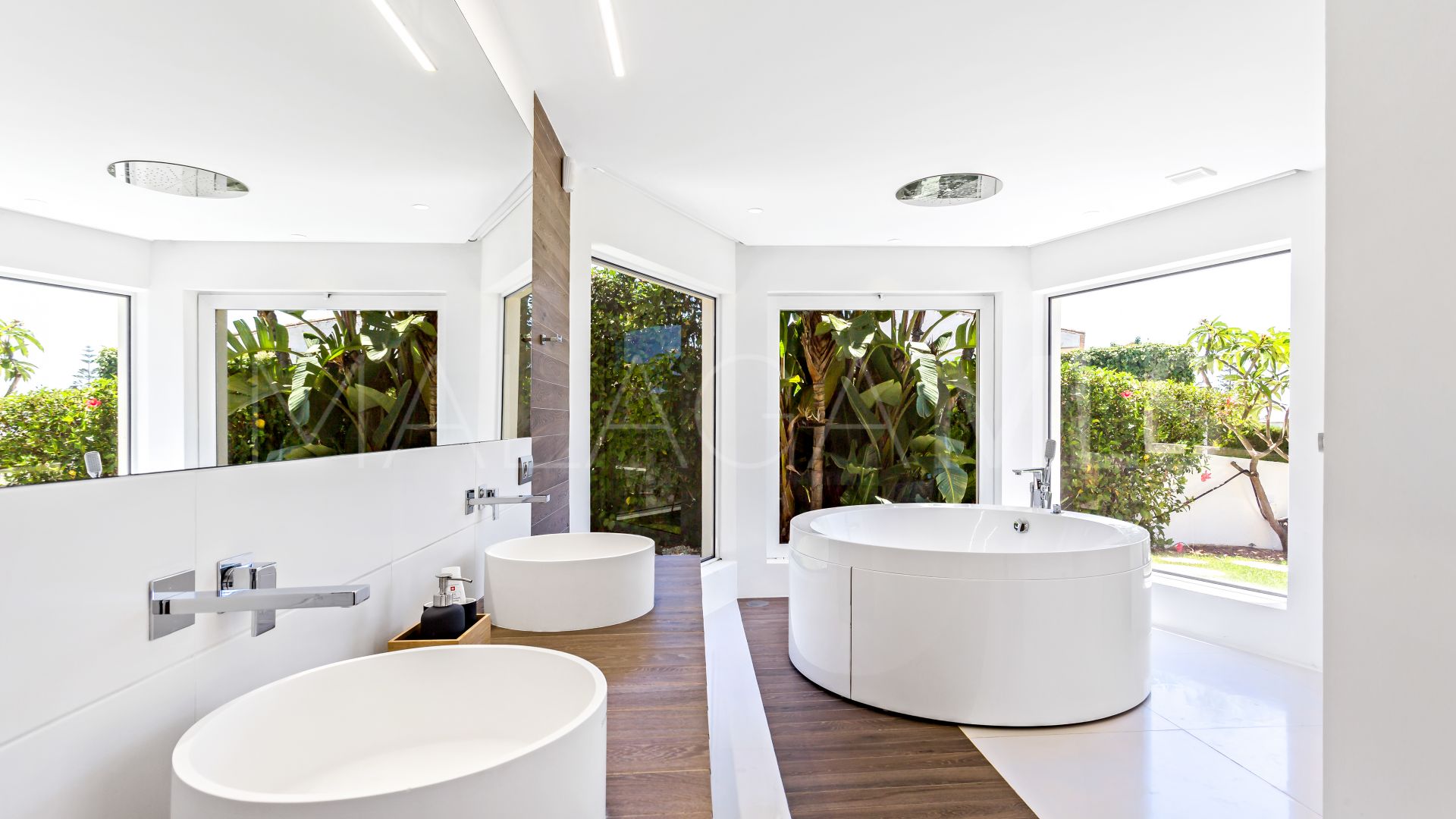 Villa for sale in Hacienda las Chapas