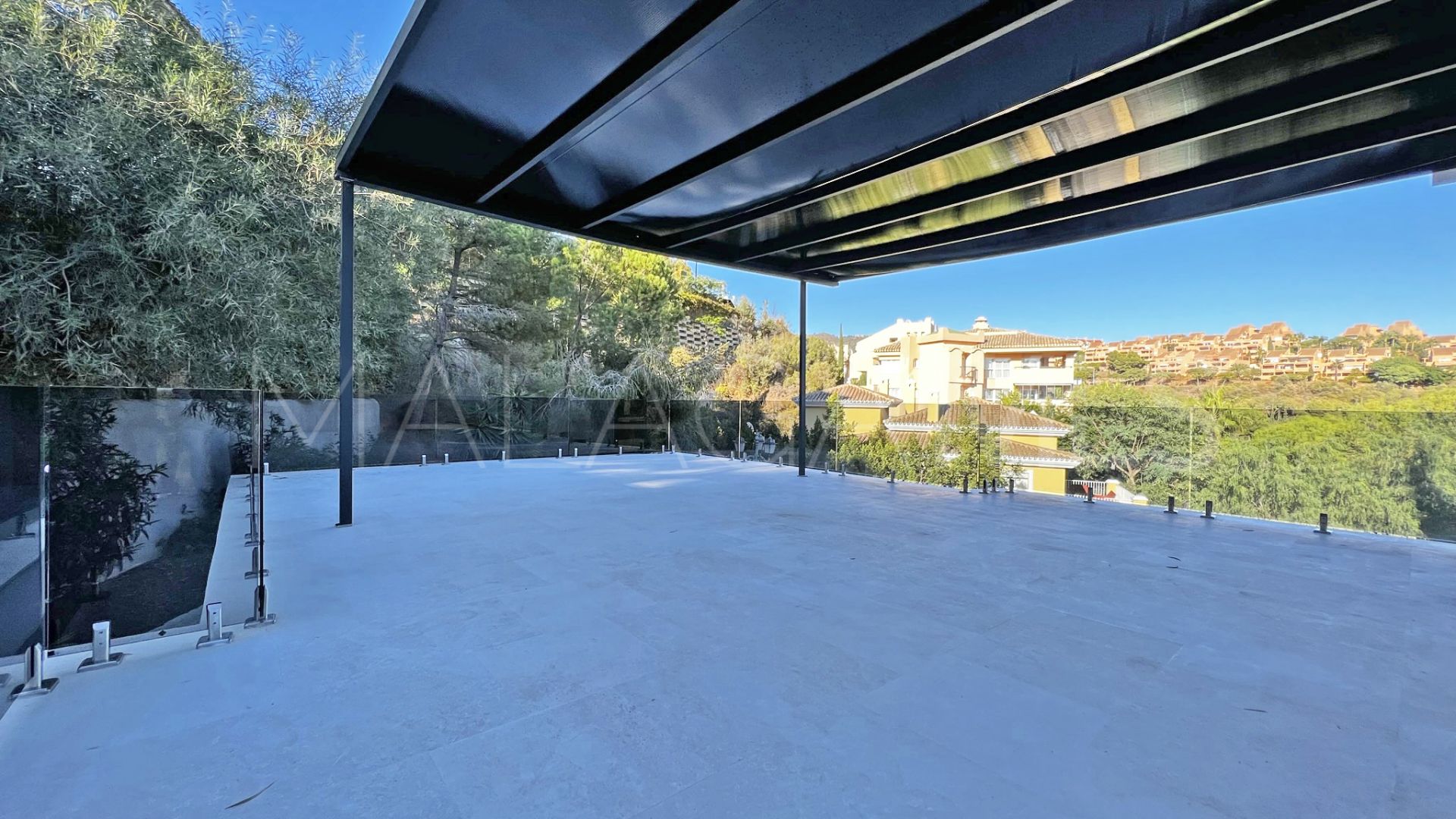 4 bedrooms villa in Marbella East for sale
